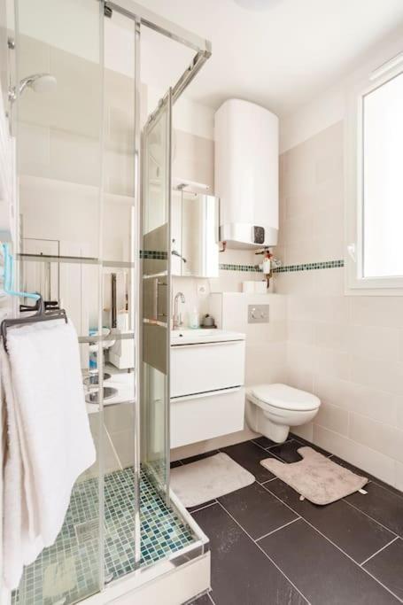 Paris Tourist Apartment, France Стен Экстерьер фото